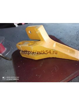 Зуб ковша боковой левый SDLG956 (29170039951)