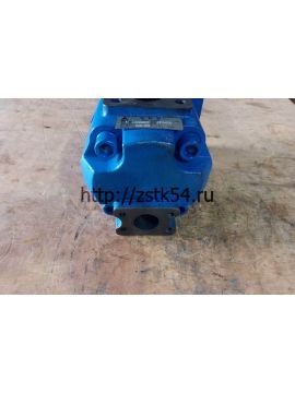 Насос рулевой JHP2A100 L (4120001803)