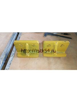 Кронштейн двигателя левый LW300F (250100572)