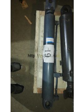 Цилиндр подъема стрелы левый LW300 (803071237)